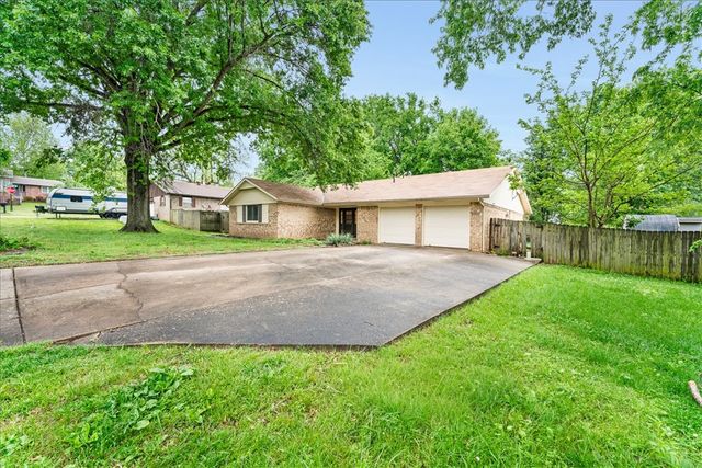 4203 Tomahawk Circle, Springdale, AR 72764