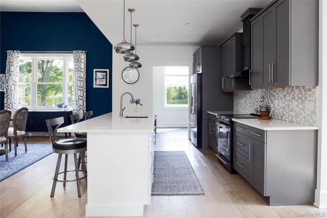 1430 Marratooka Road, Mattituck, NY 11952