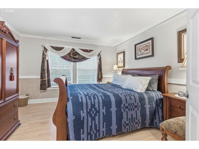 16042 Sw WAXWING Way, Beaverton, OR 97007