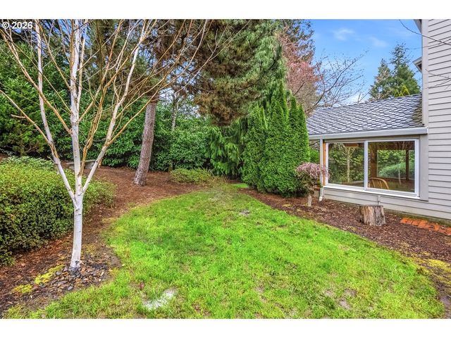 16042 Sw WAXWING Way, Beaverton, OR 97007