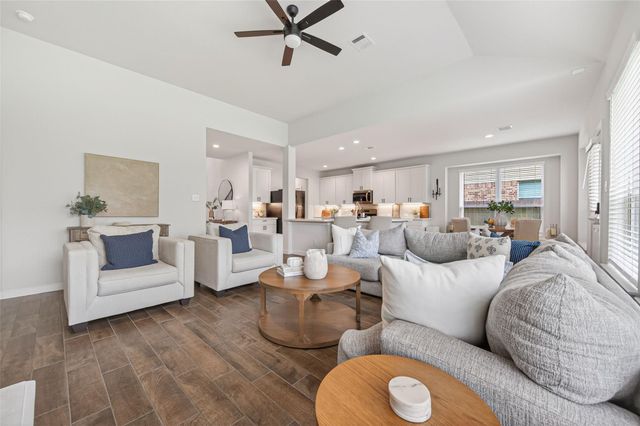 291 Little Dog Drive, Montgomery, TX 77356