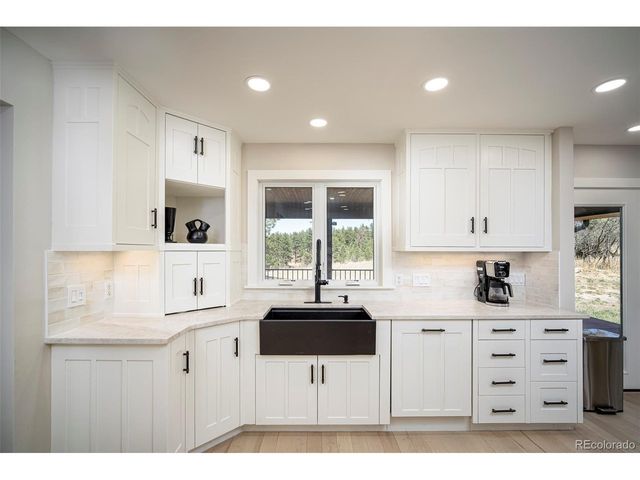 5014 S Perry Park Rd, Sedalia, CO 80135