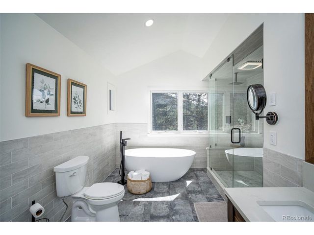 5014 S Perry Park Rd, Sedalia, CO 80135