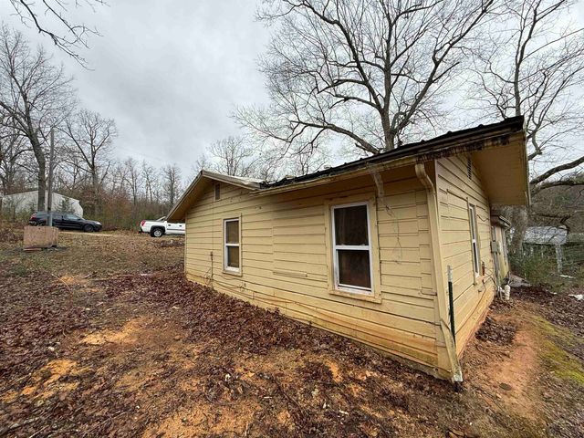 8 Northwood Drive, Highland, AR 72542