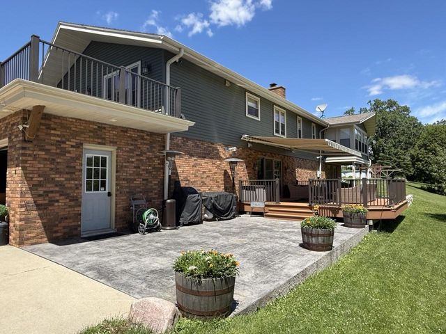 301 Mallard Court, Horicon, WI 53032