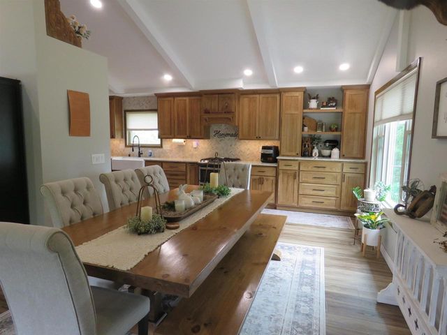 301 Mallard Court, Horicon, WI 53032