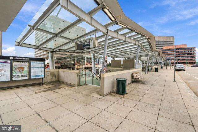 8232 EASTERN AVE NW, Washington, DC 20012