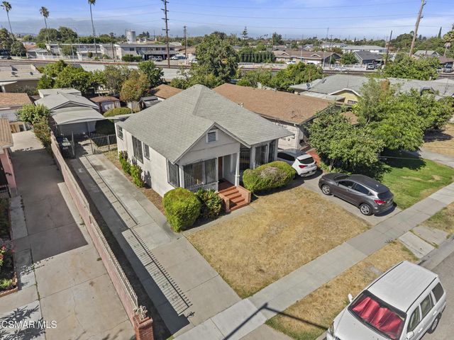 3627 Flower Street, Huntington Park, CA 90255