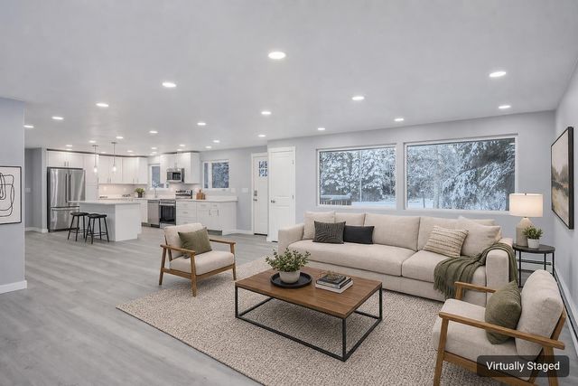 1185 LAKE DRIVE, North Pole, AK 99705