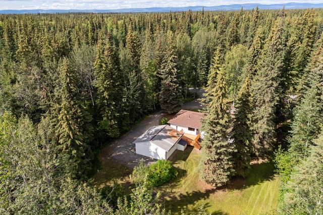 1185 LAKE DRIVE, North Pole, AK 99705