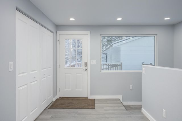 1185 LAKE DRIVE, North Pole, AK 99705