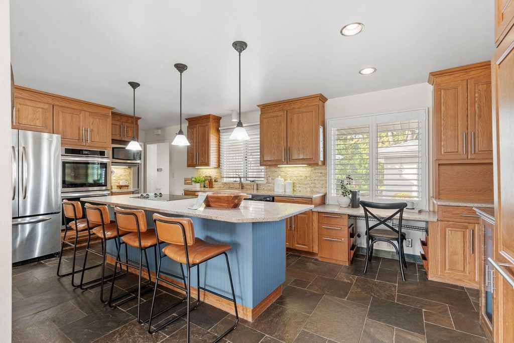 9906 4th Avenue S, Bloomington, MN 55420 — photo 4
