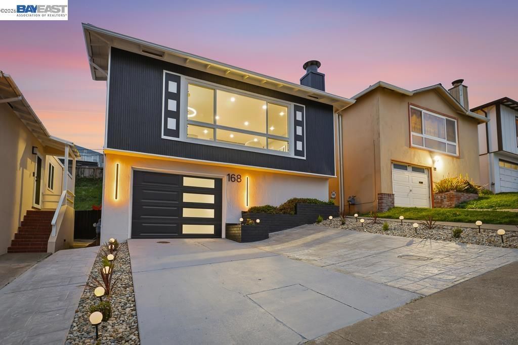 Image 2 of property listing at 168 168 Belcrest Ave, Daly City, CA 94015