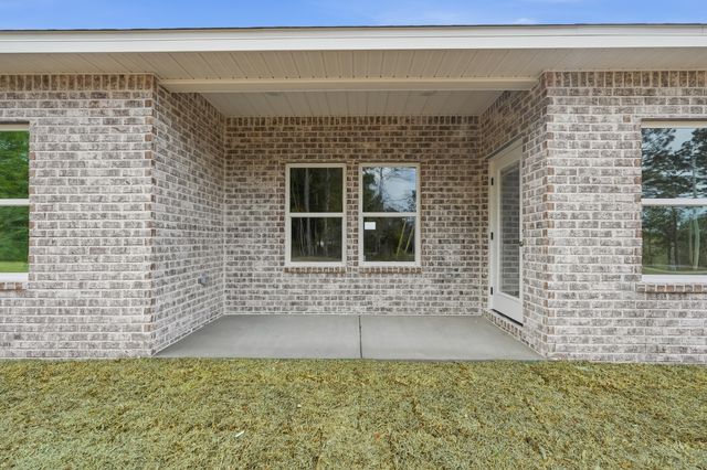 6102 Mildred's Way, Crestview, FL 32539