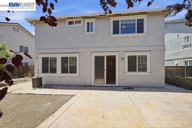 5217 Rainwood Way, Antioch, CA 94531