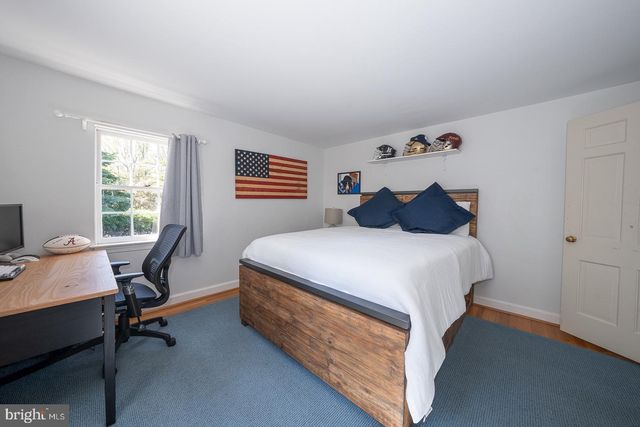 395 BAIR RD, Berwyn, PA 19312