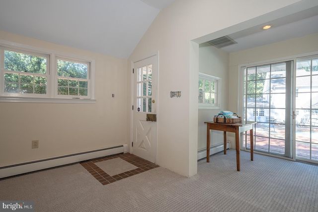 395 BAIR RD, Berwyn, PA 19312