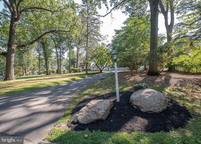 395 BAIR RD, Berwyn, PA 19312