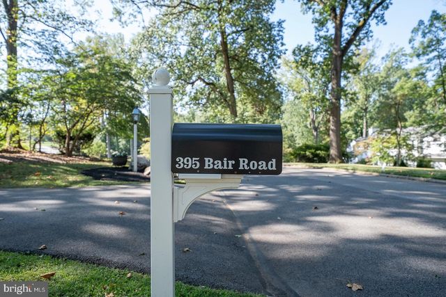 395 BAIR RD, Berwyn, PA 19312