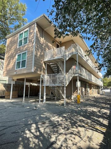 2220 Leon ST 103, Austin, TX 78705