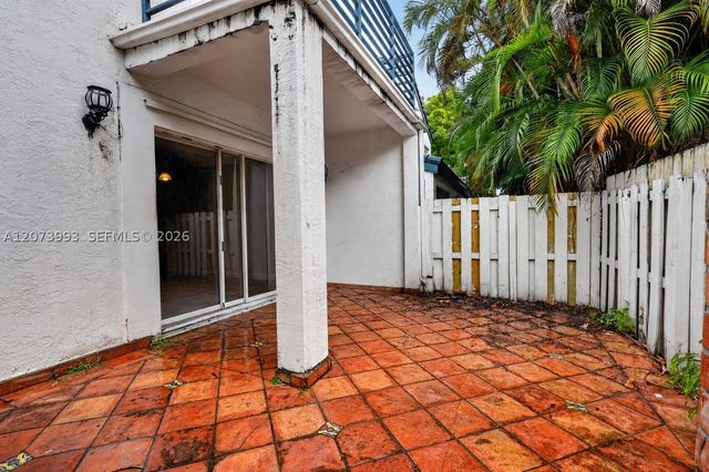 253 NE 211th Ter, Miami, FL 33179