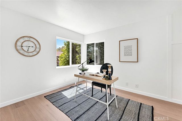15 Snowapple, Irvine, CA 92614
