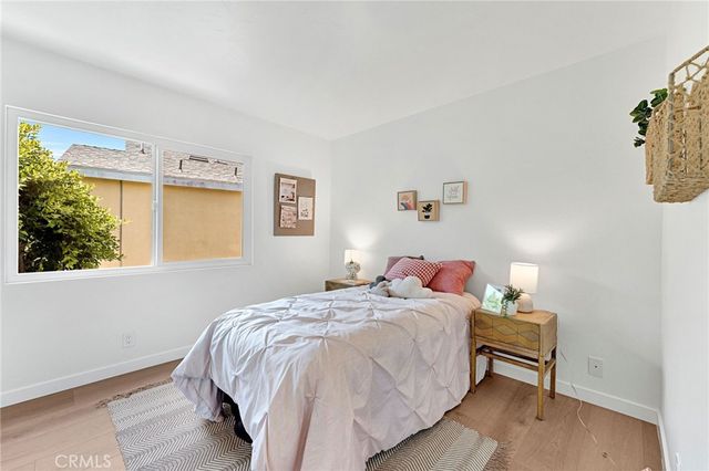 15 Snowapple, Irvine, CA 92614
