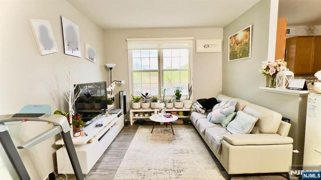 39 Birch Street, Ridgefield Park, NJ 07660