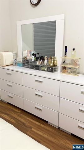 39 Birch Street, Ridgefield Park, NJ 07660