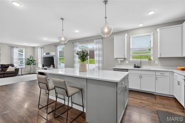 2049 Henley Woods Drive, Arnold, MO 63010