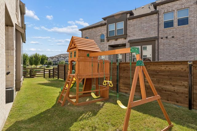 321 Sugarmaple Lane, Mckinney, TX 75071