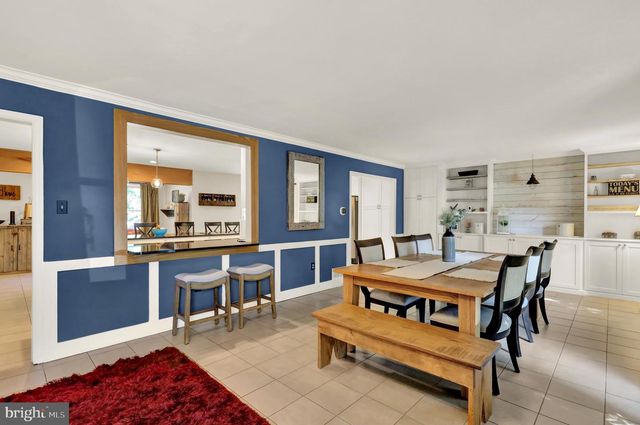 237 NEW CASTLE DR, Reading, PA 19607