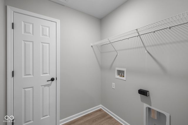 4152 Dutton Drive, Bargersville, IN 46106