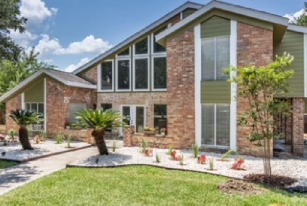 5421 Blue Haven Drive, Willis, TX 77318