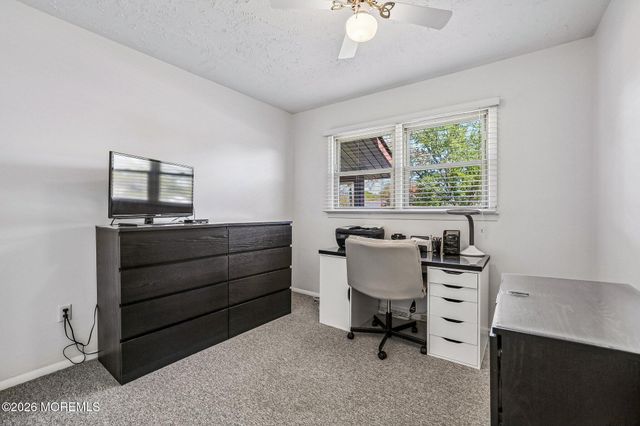 40 Stratford Drive, Manalapan, NJ 07726