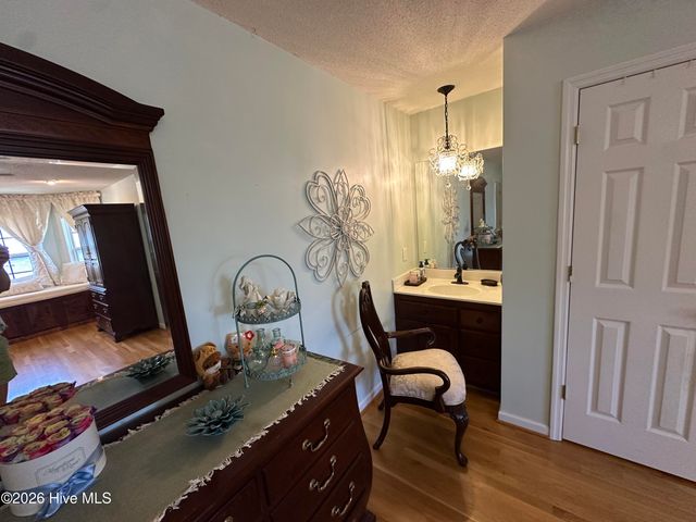 2770 Bella Coola Road, Lake Waccamaw, NC 28450