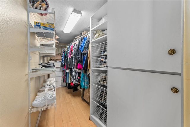 33 N STARBOARD DRIVE, Venice, FL 34285