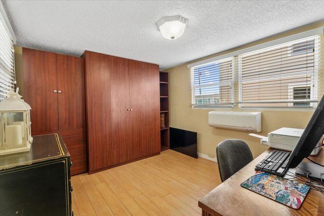 33 N STARBOARD DRIVE, Venice, FL 34285