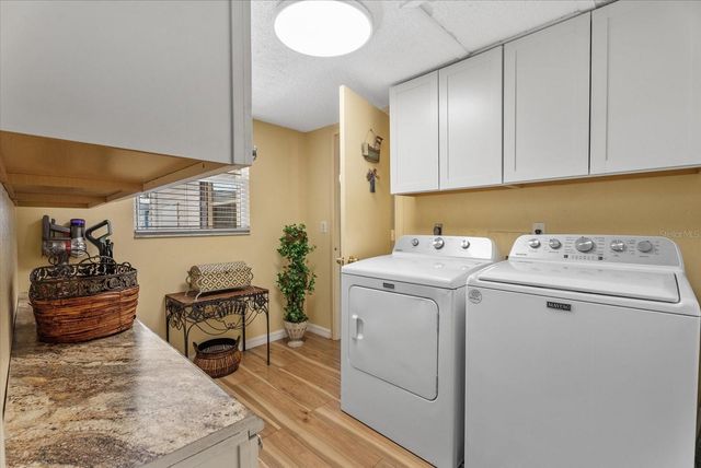 33 N STARBOARD DRIVE, Venice, FL 34285