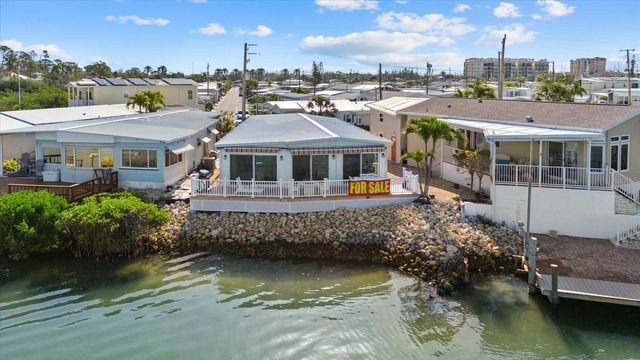 33 N STARBOARD DRIVE, Venice, FL 34285