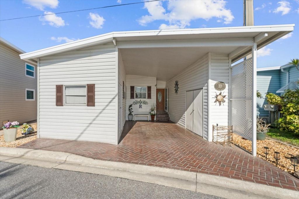 33 N STARBOARD DRIVE, Venice, FL 34285