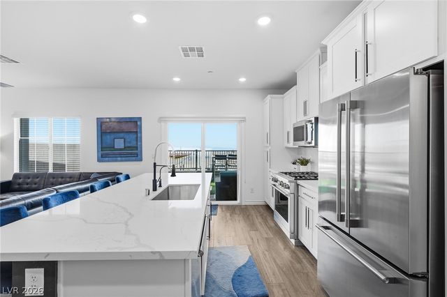 600 North Carriage Hill Drive 1118, Las Vegas, NV 89138