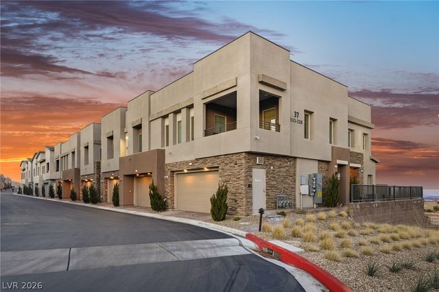 600 North Carriage Hill Drive 1118, Las Vegas, NV 89138