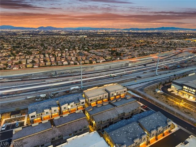 600 North Carriage Hill Drive 1118, Las Vegas, NV 89138