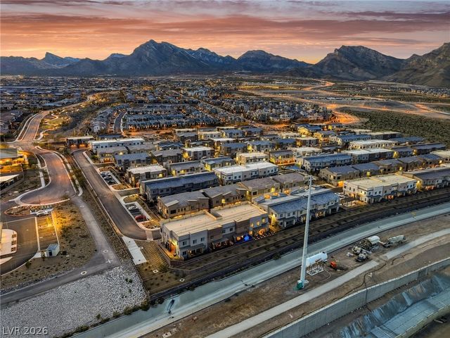 600 North Carriage Hill Drive 1118, Las Vegas, NV 89138