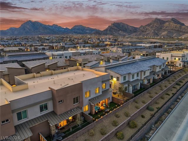 600 North Carriage Hill Drive 1118, Las Vegas, NV 89138