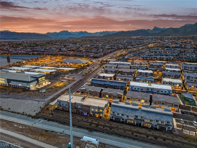 600 North Carriage Hill Drive 1118, Las Vegas, NV 89138