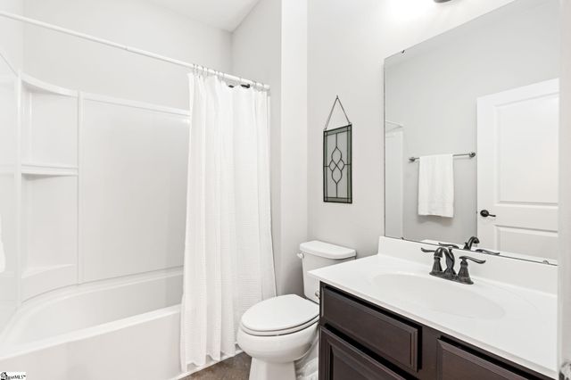 51 Barlow Court, Simpsonville, SC 29681