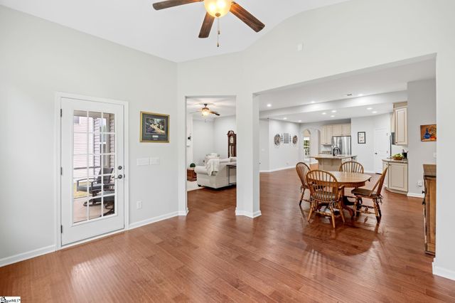 51 Barlow Court, Simpsonville, SC 29681