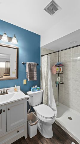 1104 Kimberly Road 808, Bettendorf, IA 52722
